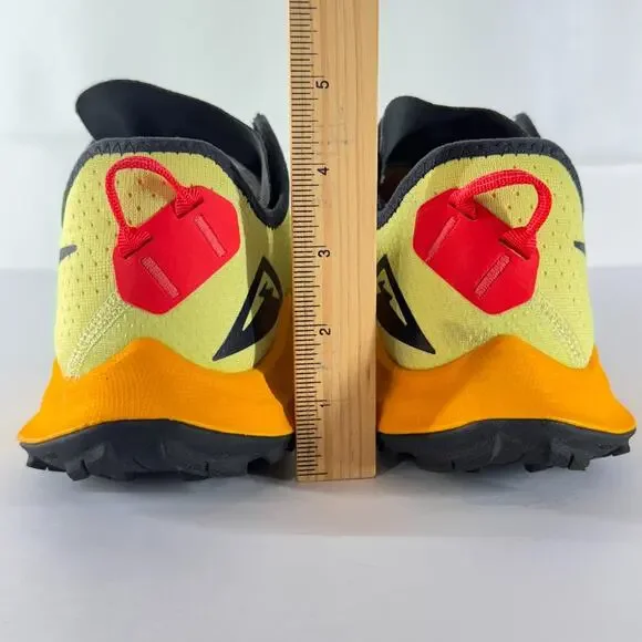 Nike Air Zoom Terra Kiger 7 Women 9.5 Limelight Laser Blue Trail Run CW6062-300 - Picture 5 of 11